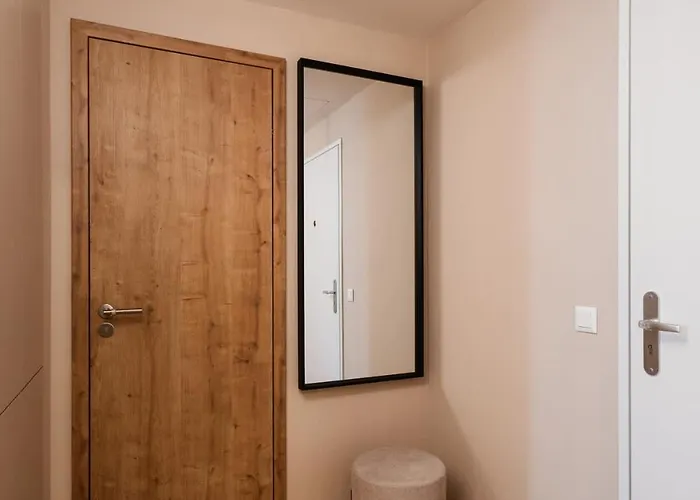 Skypark Luxe Living Ii *