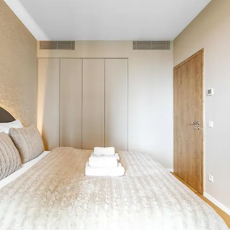 Skypark Luxe Living Ii Apartmán